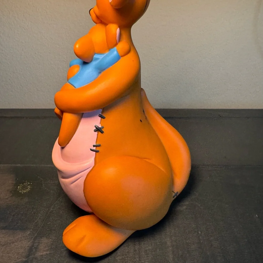 Disney VTG kanga and Roo Winnie the Pooh coin piggy bank